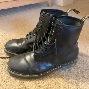 Men’s Black Dr Martens Size US 10